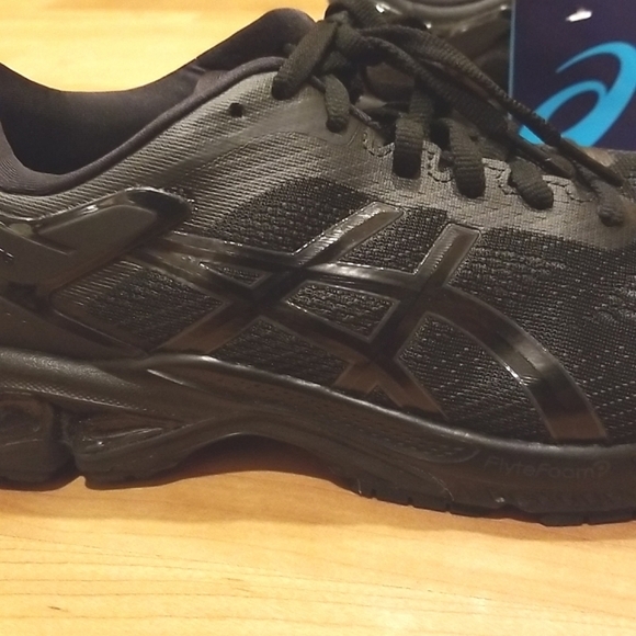 Asics sneaker